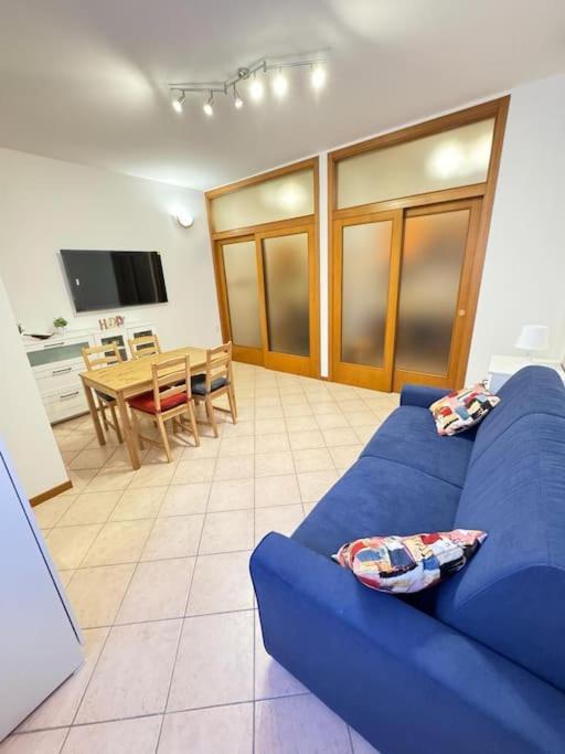 Il Nido Di Silvia A Due Passi Dal Teatro Rossini Apartment Pesaro Bagian luar foto